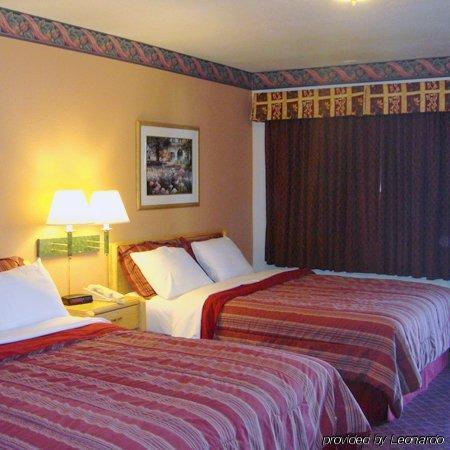 Muir Lodge Motel Martinez Ruang foto