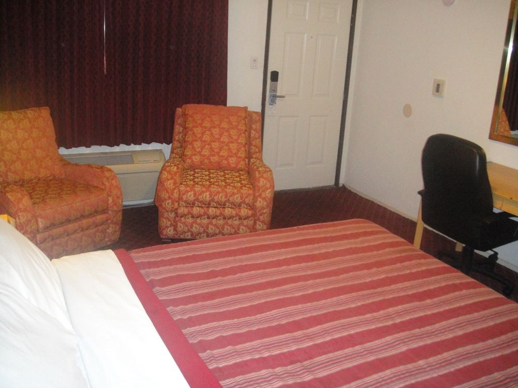 Muir Lodge Motel Martinez Ruang foto