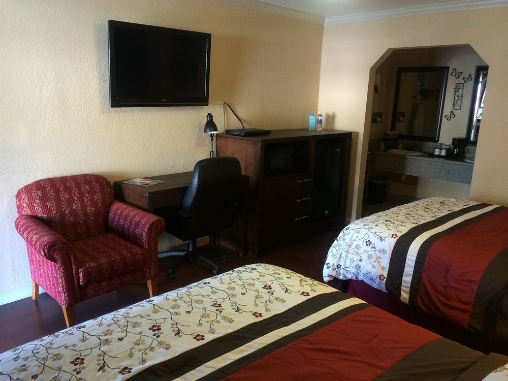 Muir Lodge Motel Martinez Bagian luar foto