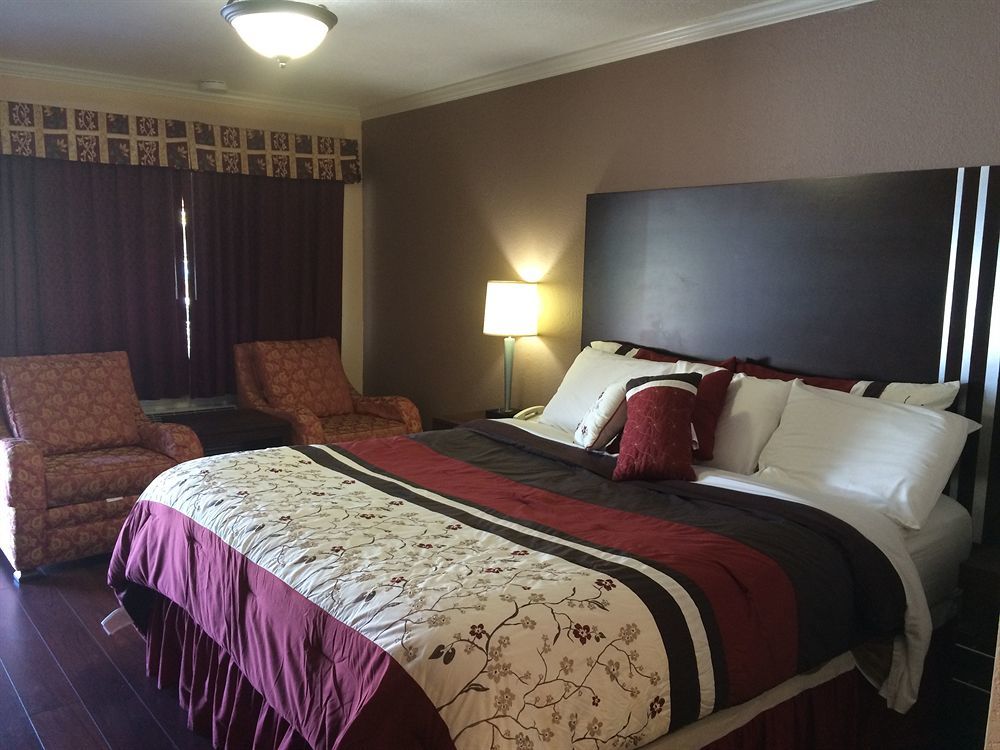 Muir Lodge Motel Martinez Bagian luar foto