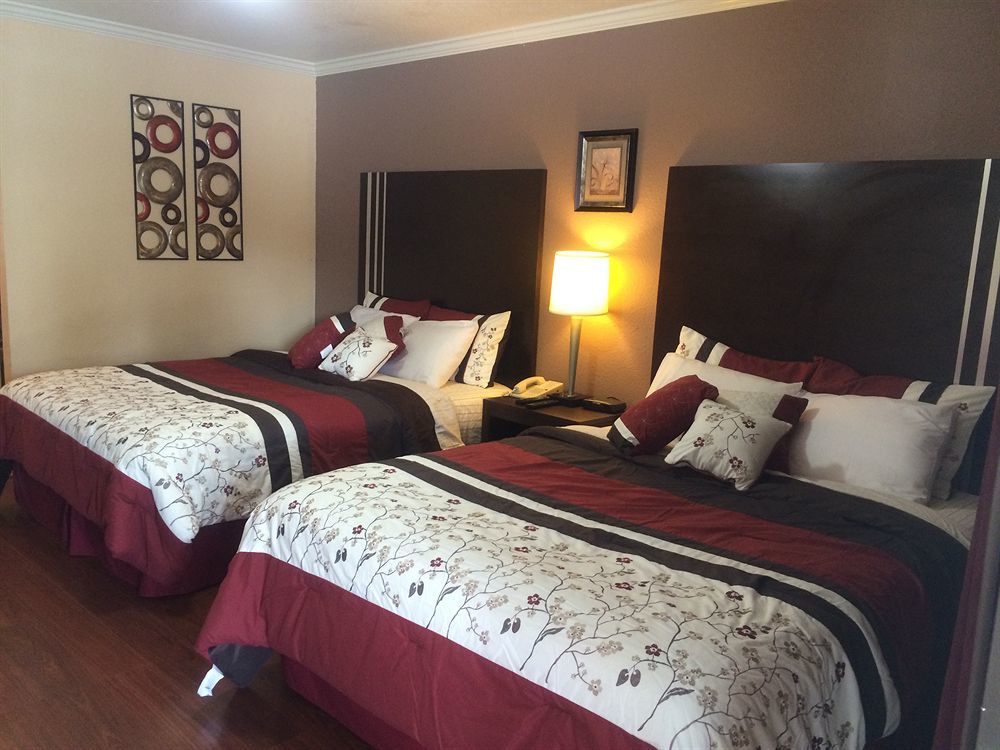 Muir Lodge Motel Martinez Bagian luar foto