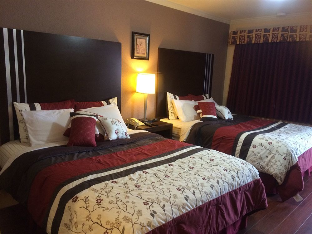 Muir Lodge Motel Martinez Bagian luar foto